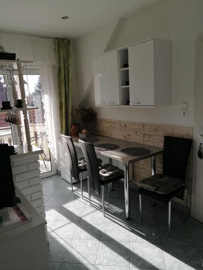 Ferienwohnung Gyoengyi Apartman Hévíz Exterior foto